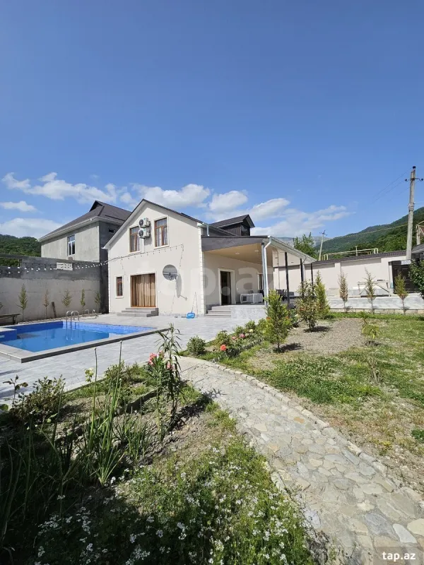 Kirayə verilir 4 otaqlı həyət evi 120 m²