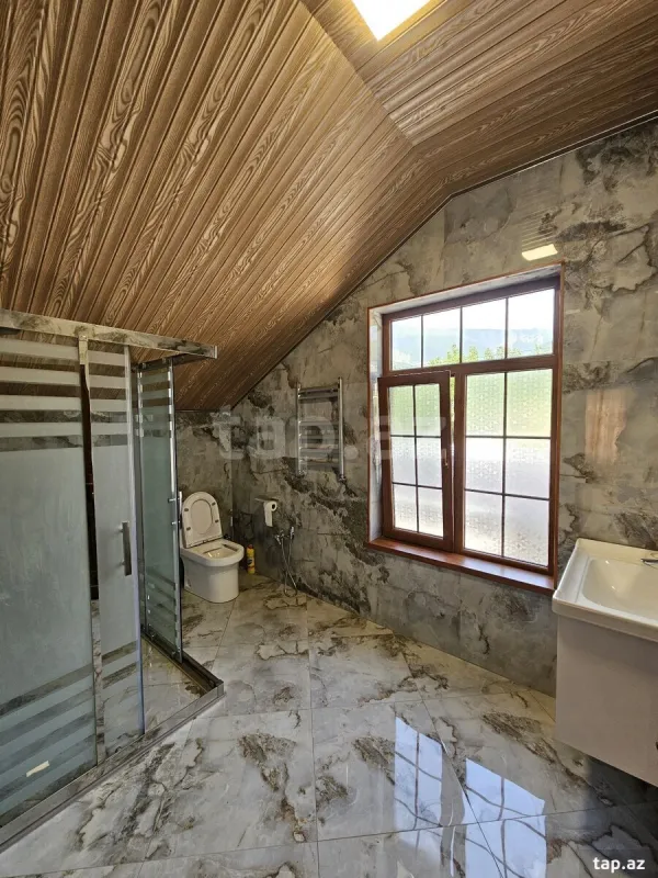 Kirayə verilir 4 otaqlı həyət evi 120 m²