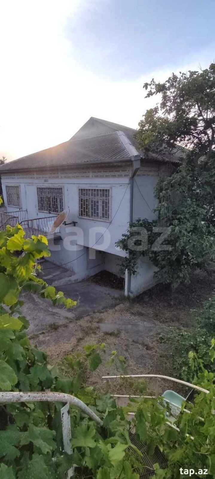 Satılır 4 otaqlı həyət evi 111 m²