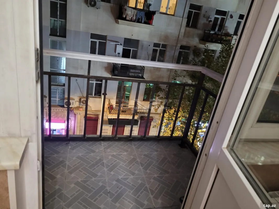 Kirayə verilir 2 otaqlı mənzil 44 m²