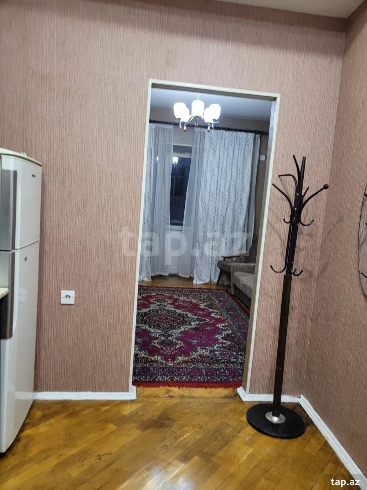 Kirayə verilir 2 otaqlı mənzil 44 m²