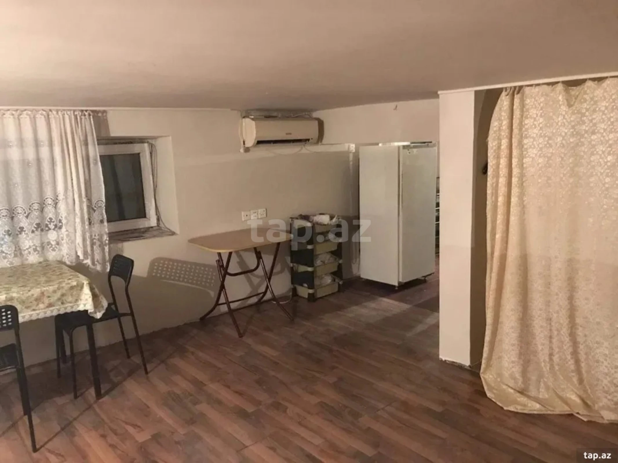 Satılır 2 otaqlı həyət evi 66 m²