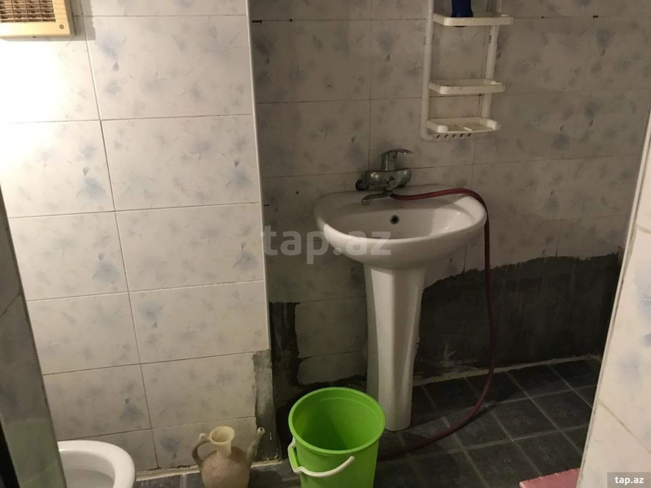 Satılır 2 otaqlı həyət evi 66 m²