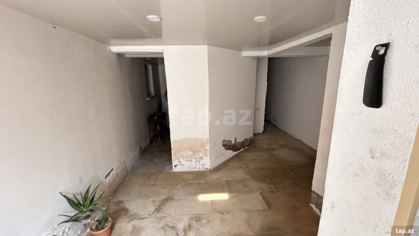 Satılır 3 otaqlı həyət evi 150 m²