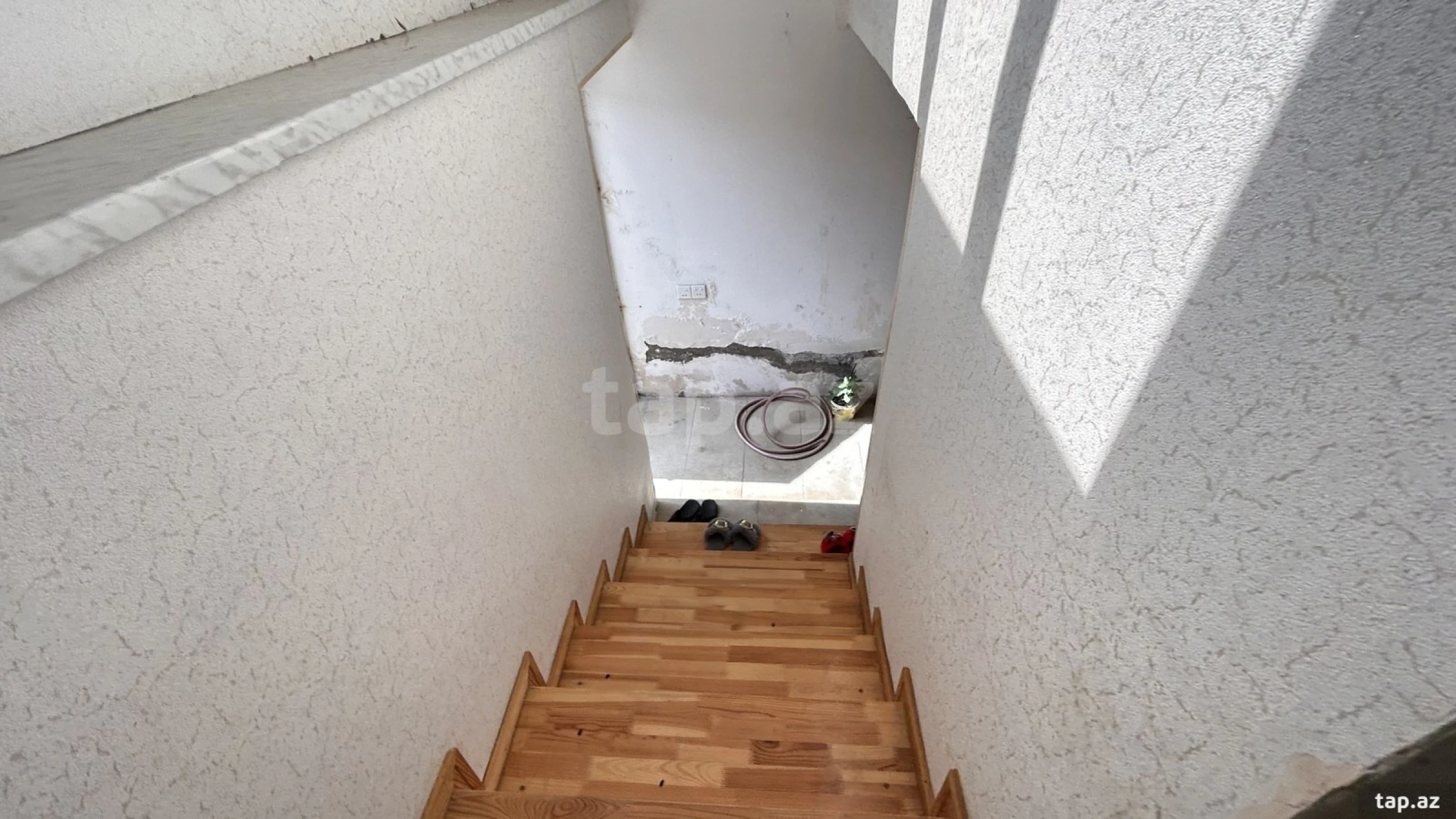 Satılır 3 otaqlı həyət evi 150 m²