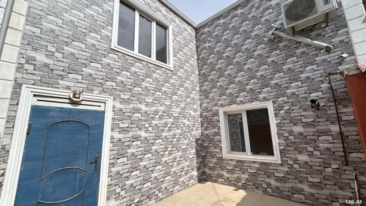 Satılır 3 otaqlı həyət evi 150 m²