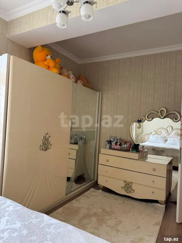 Kirayə verilir 3 otaqlı yeni tikili 83 m²