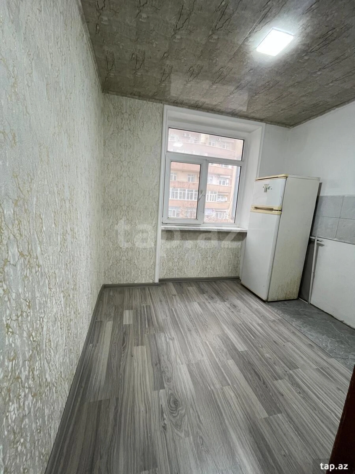 Kirayə verilir 2 otaqlı mənzil 35 m²