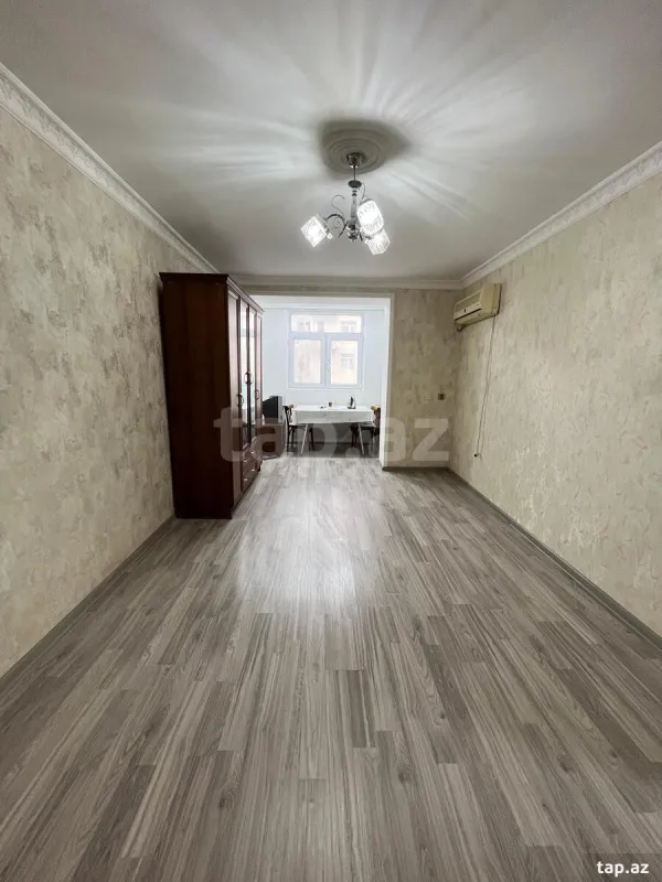 Kirayə verilir 2 otaqlı mənzil 35 m²