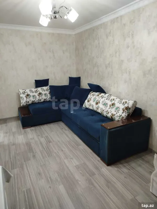 Kirayə verilir 2 otaqlı mənzil 35 m²