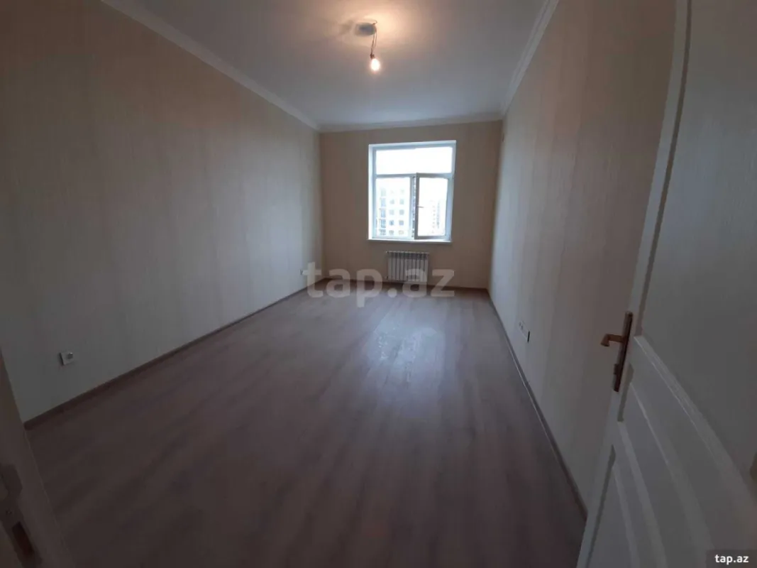 Kirayə verilir 2 otaqlı yeni tikili 72 m²