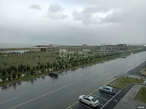 Kirayə verilir 2 otaqlı yeni tikili 72 m²