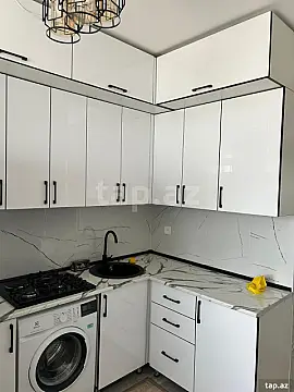 Kirayə verilir 2 otaqlı yeni tikili 81 m²