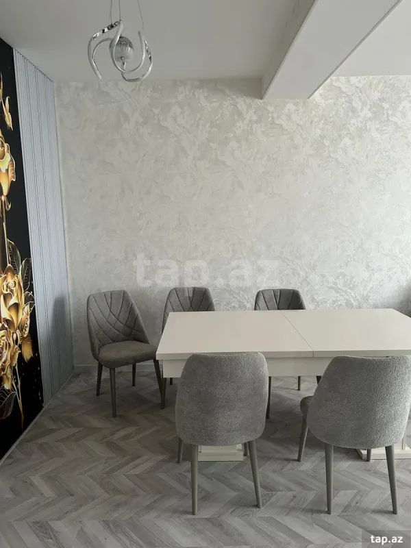 Kirayə verilir 2 otaqlı yeni tikili 81 m²