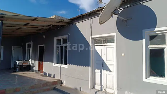 Satılır 4 otaqlı həyət evi 150 m²