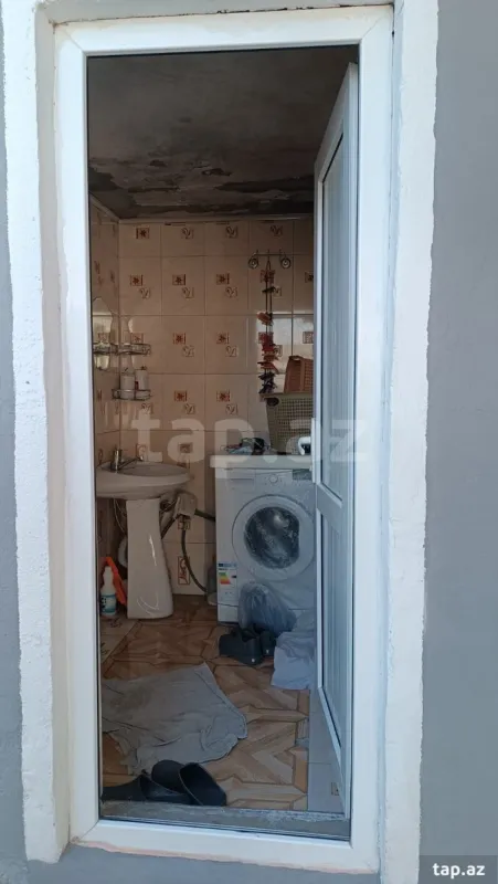 Satılır 4 otaqlı həyət evi 150 m²