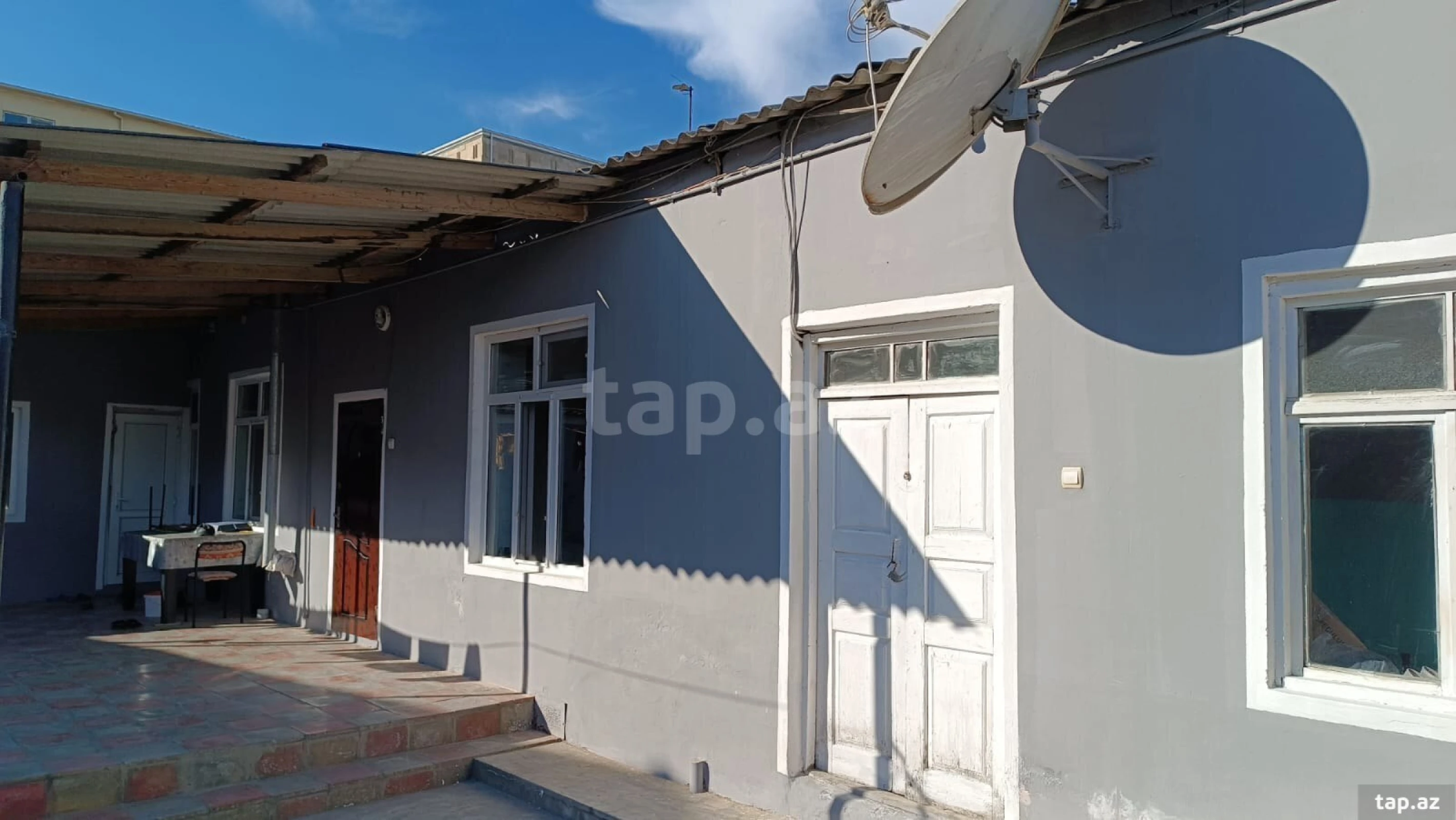 Satılır 4 otaqlı həyət evi 150 m²
