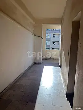 Satılır 3 otaqlı yeni tikili 128 m²