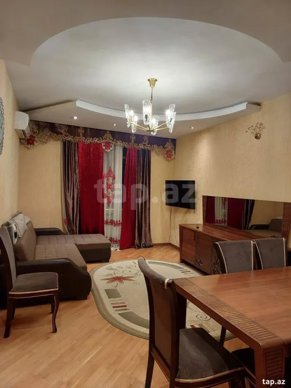 Satılır 2 otaqlı yeni tikili 70 m²