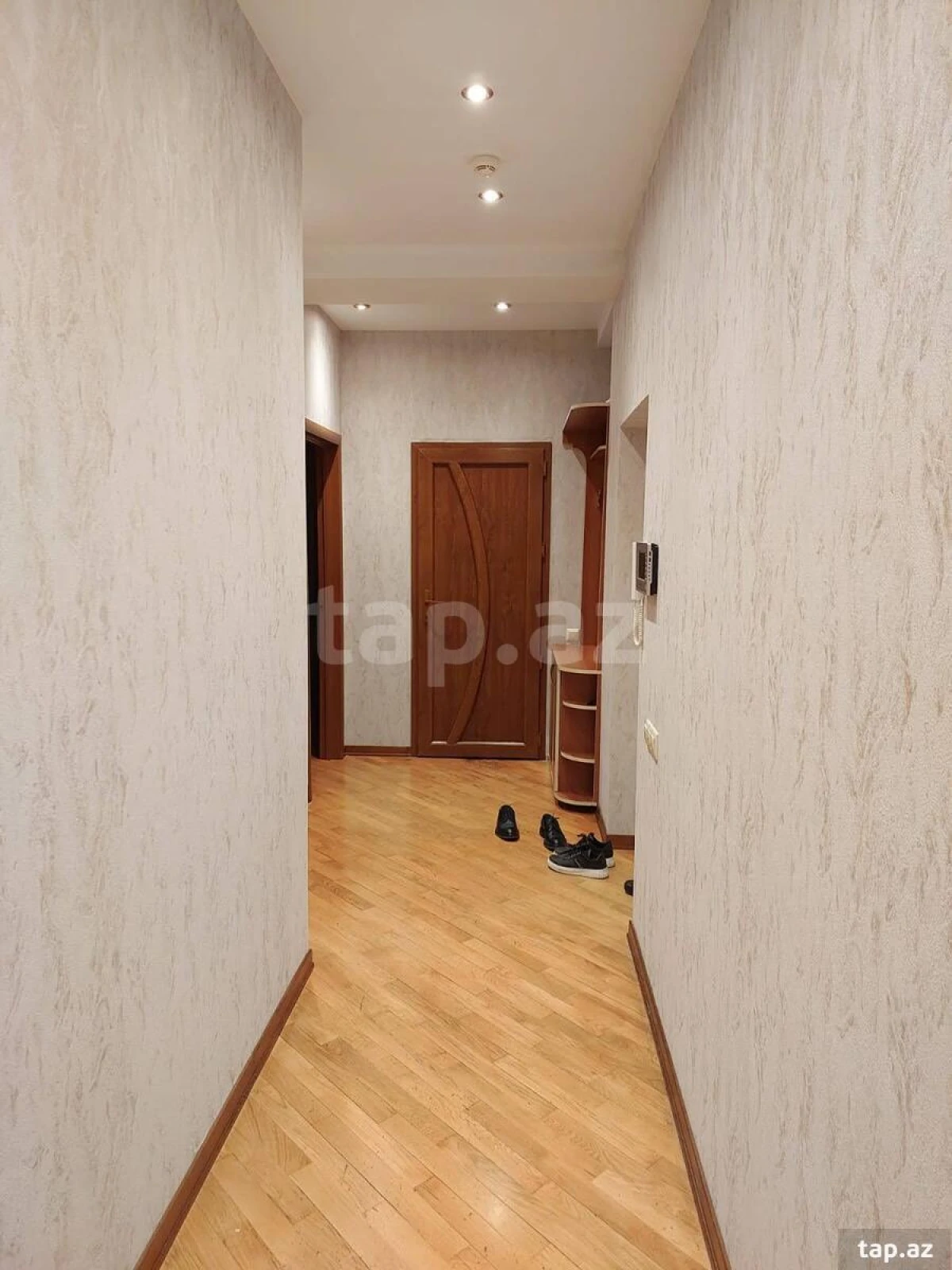 Satılır 2 otaqlı yeni tikili 70 m²