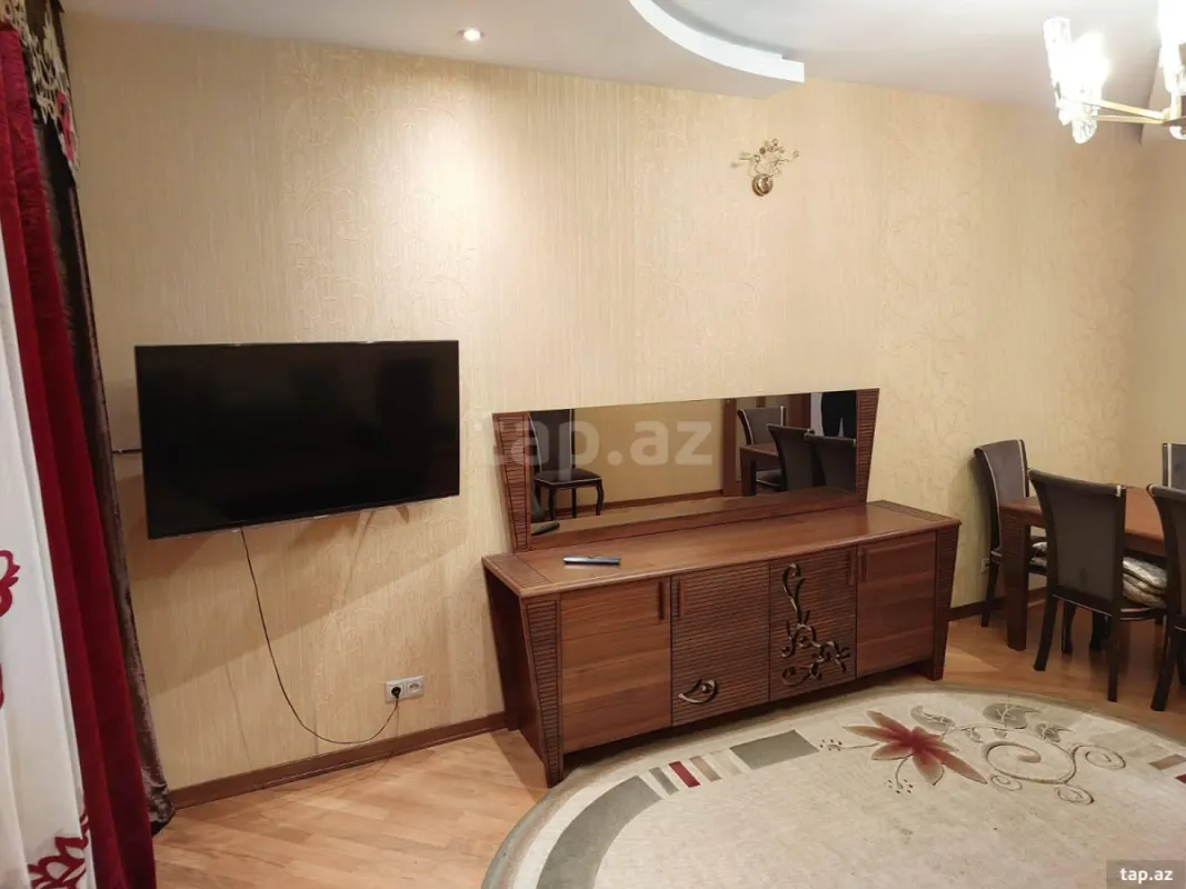 Satılır 2 otaqlı yeni tikili 70 m²