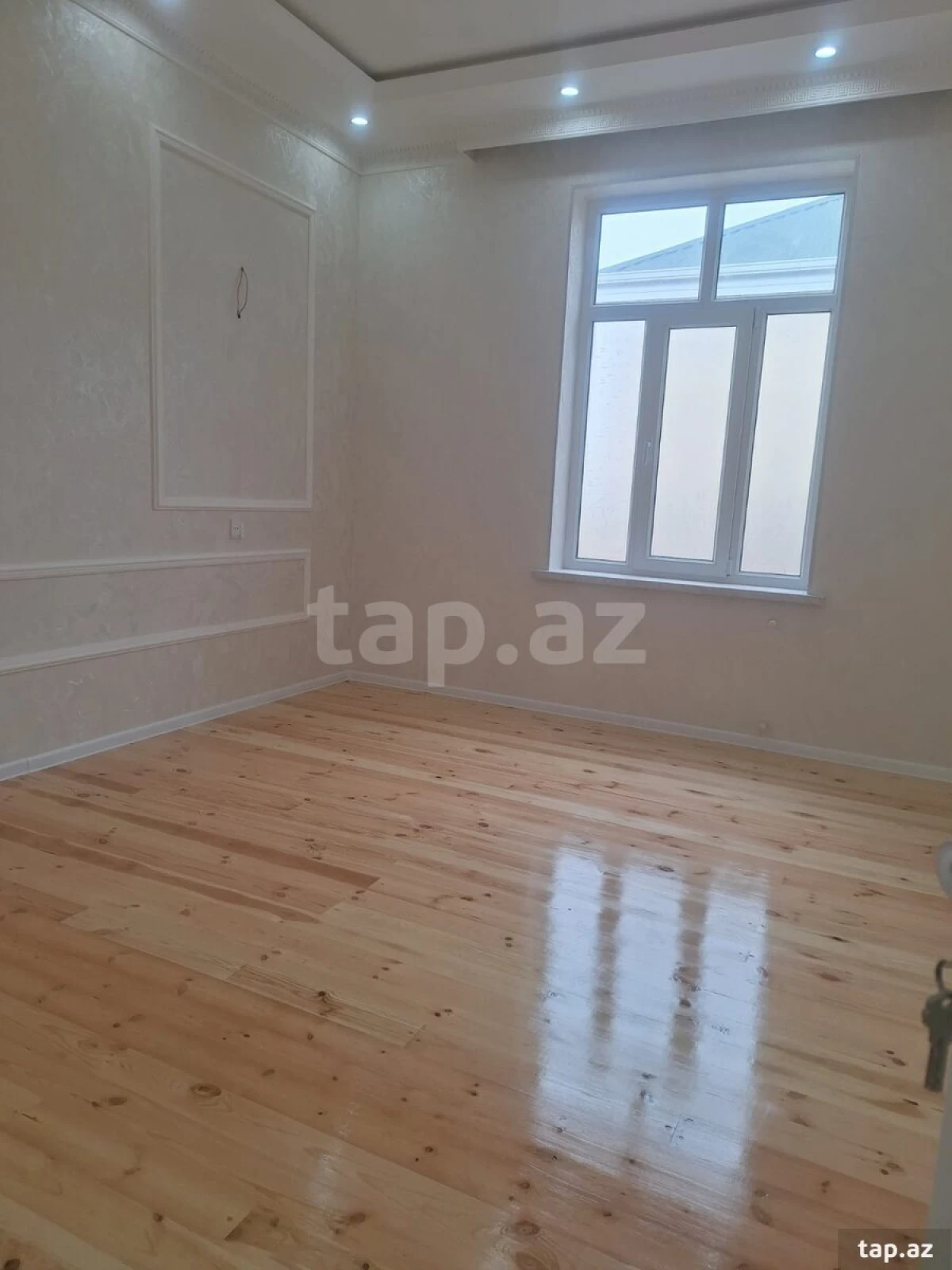 Satılır 4 otaqlı həyət evi 140 m²