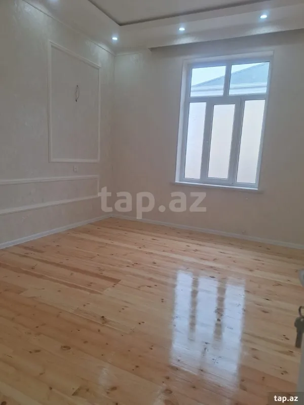 Satılır 4 otaqlı həyət evi 140 m²