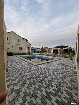Satılır 5 otaqlı həyət evi 260 m²