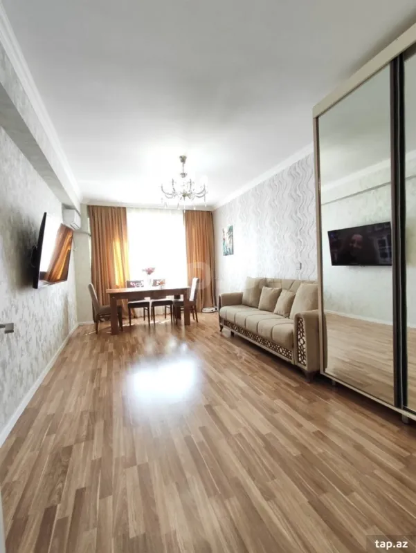 Satılır 2 otaqlı yeni tikili 61 m²