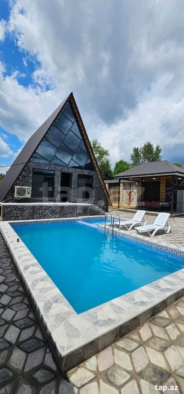 Kirayə verilir 3 otaqlı həyət evi 200 m²