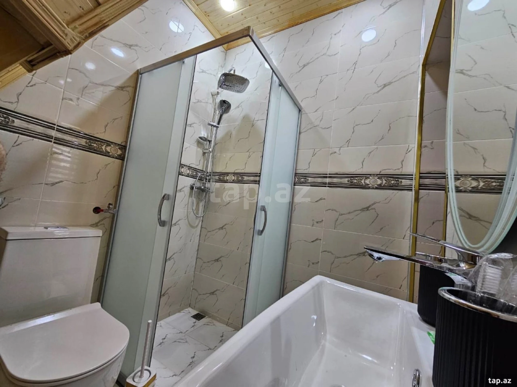 Kirayə verilir 3 otaqlı həyət evi 200 m²