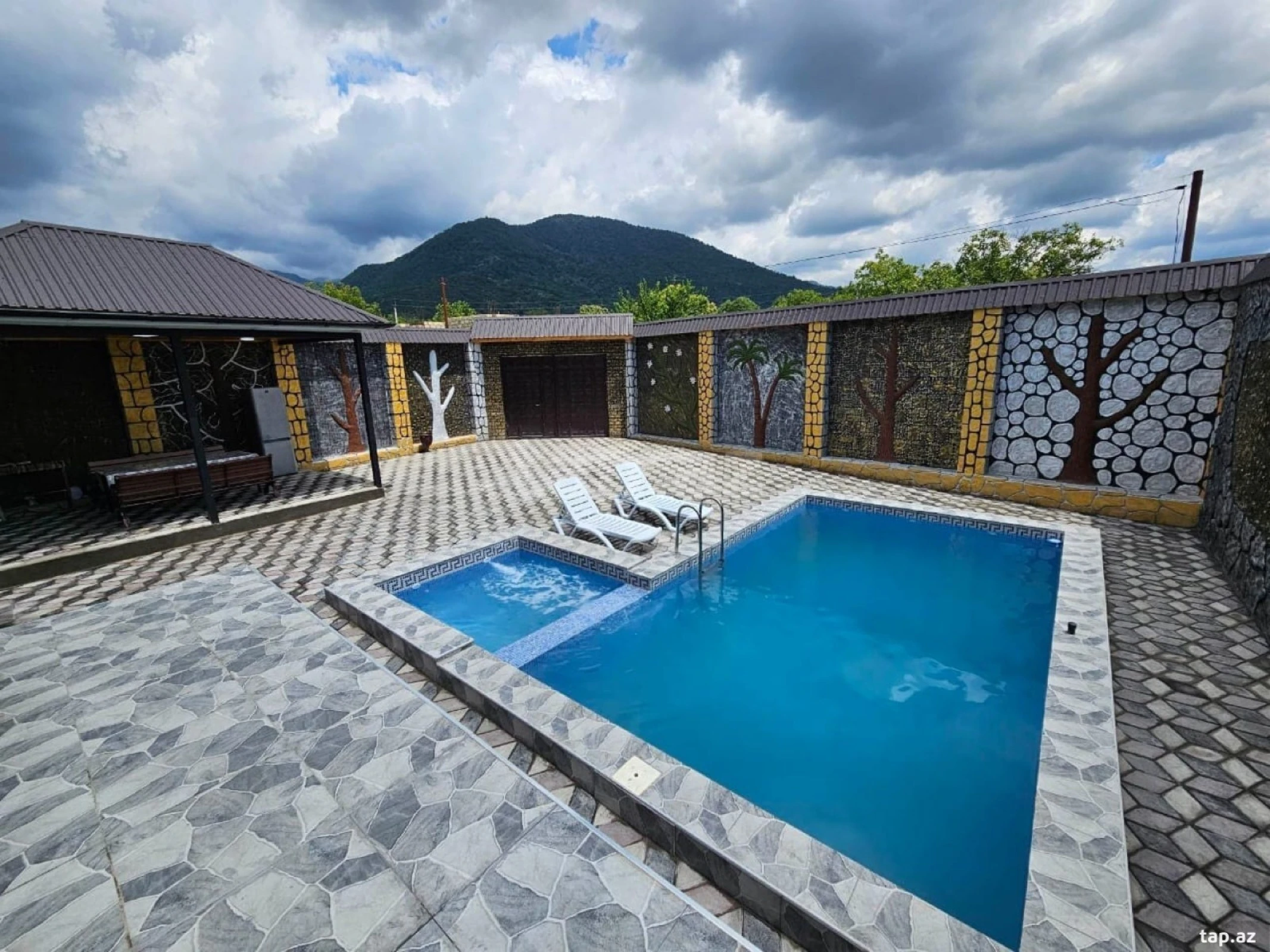 Kirayə verilir 3 otaqlı həyət evi 200 m²