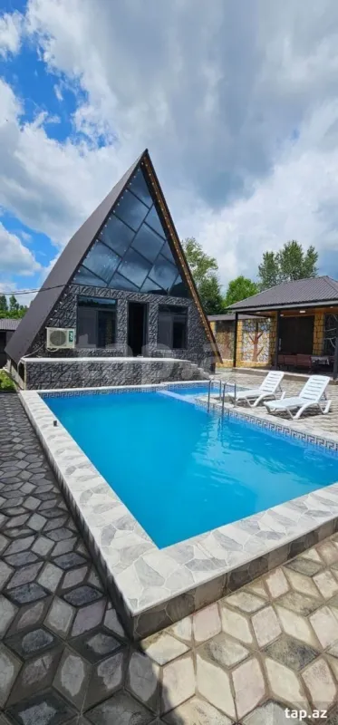 Kirayə verilir 3 otaqlı həyət evi 200 m²