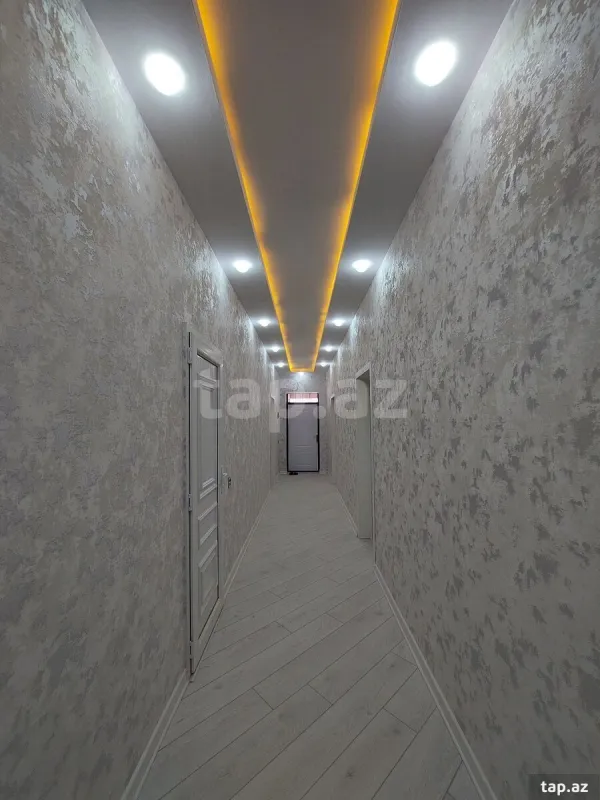 Satılır 4 otaqlı həyət evi 250 m²