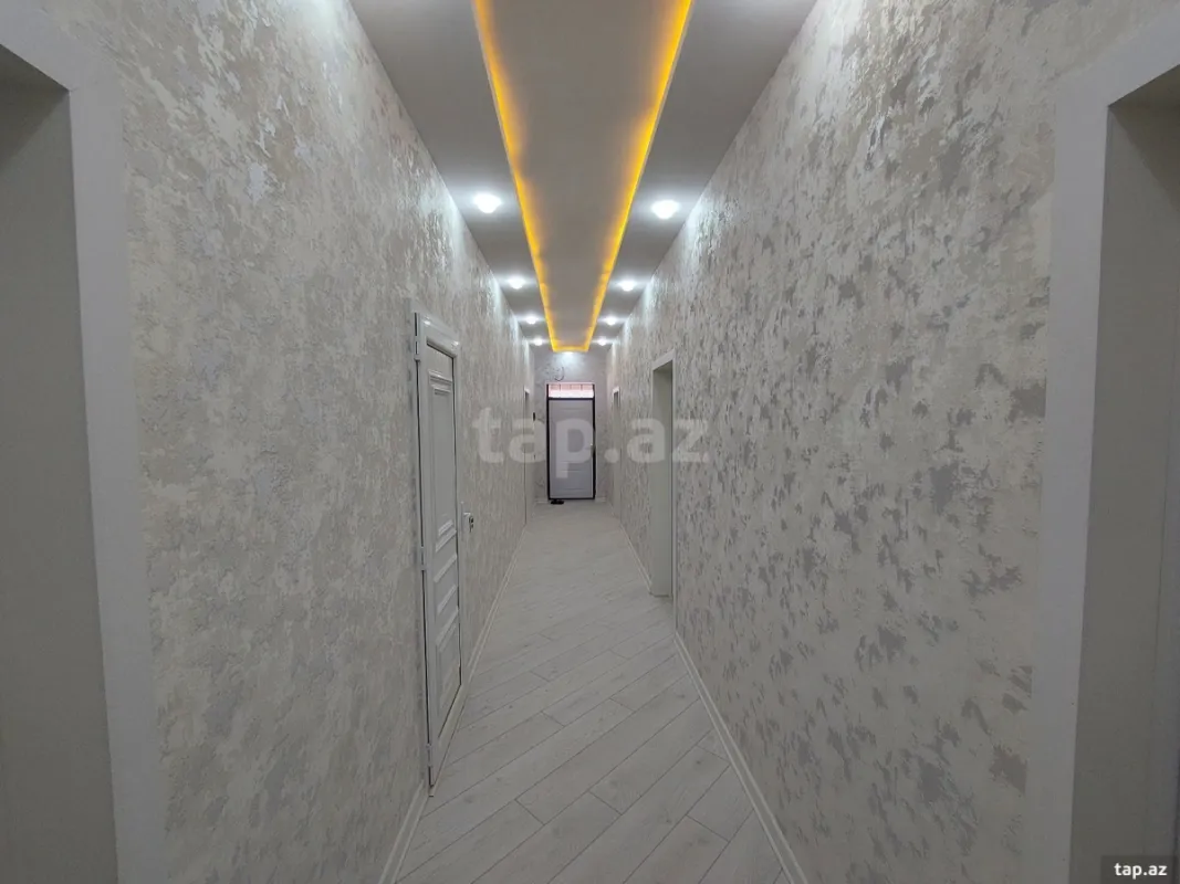 Satılır 4 otaqlı həyət evi 250 m²