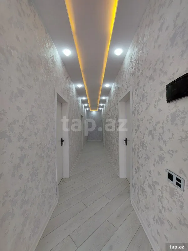 Satılır 4 otaqlı həyət evi 250 m²