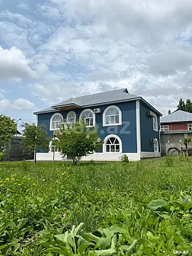 Kirayə verilir 5 otaqlı həyət evi 200 m² — Qəbələ 5 otaq 200.00 m²