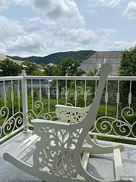 Kirayə verilir 5 otaqlı həyət evi 200 m²