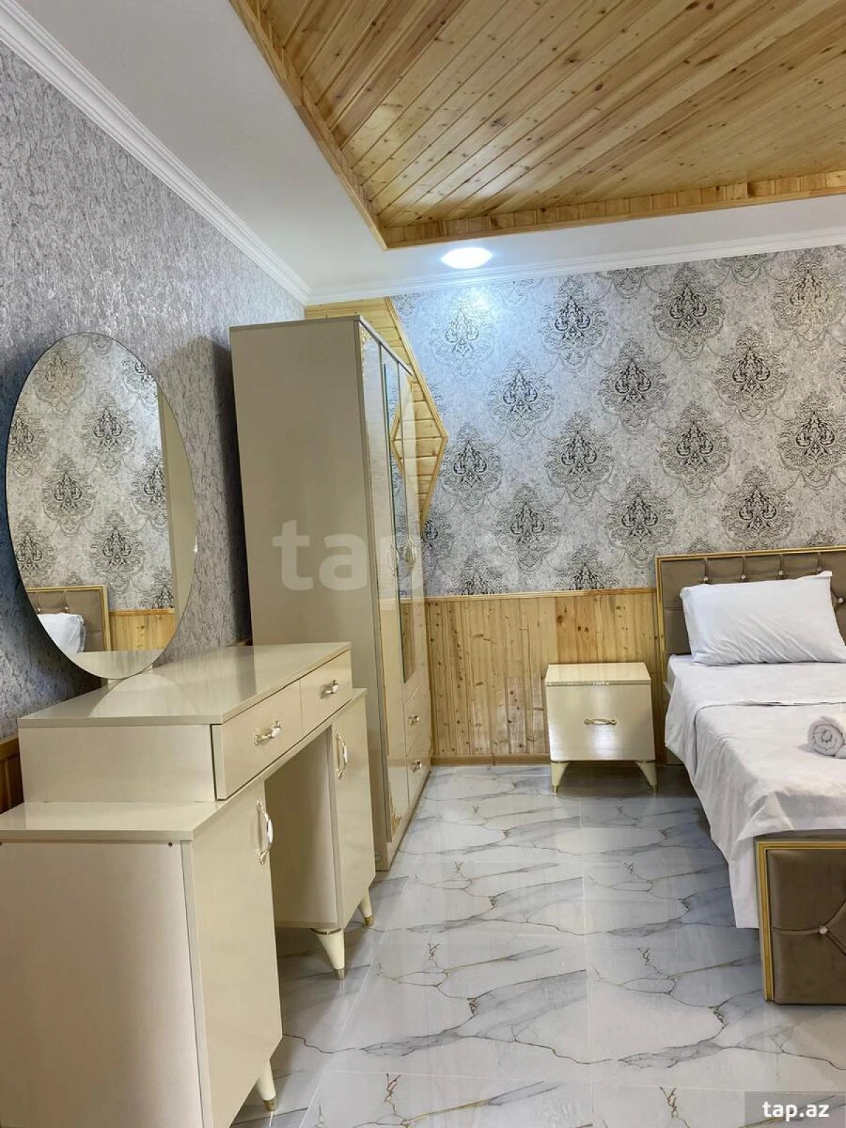 Kirayə verilir 5 otaqlı həyət evi 200 m²