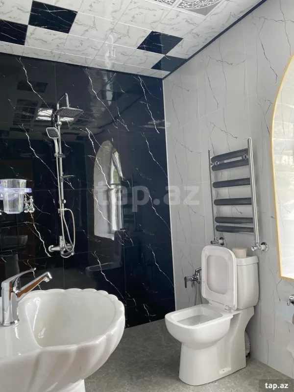 Kirayə verilir 5 otaqlı həyət evi 200 m²