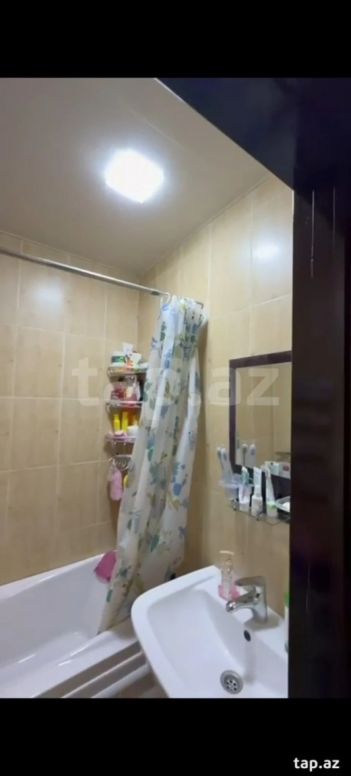 Satılır 3 otaqlı yeni tikili 72 m²