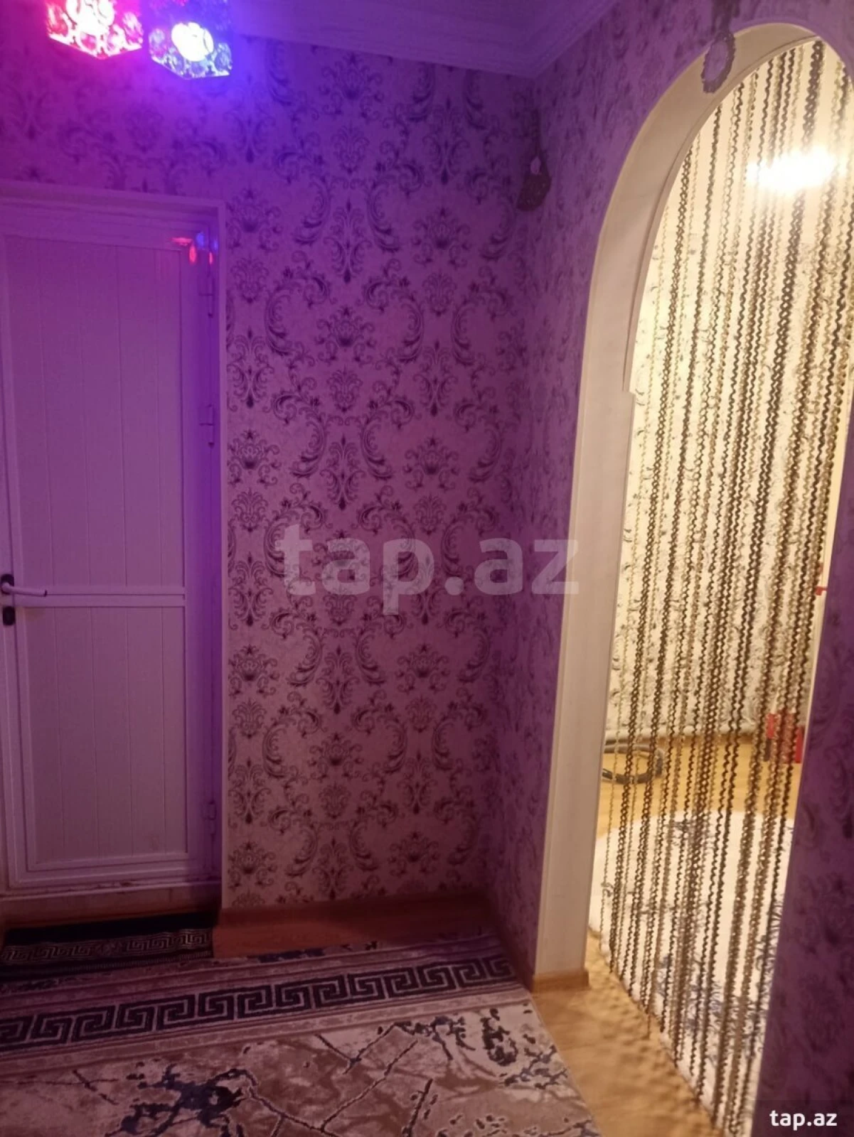 Kirayə verilir 2 otaqlı mənzil 56 m²