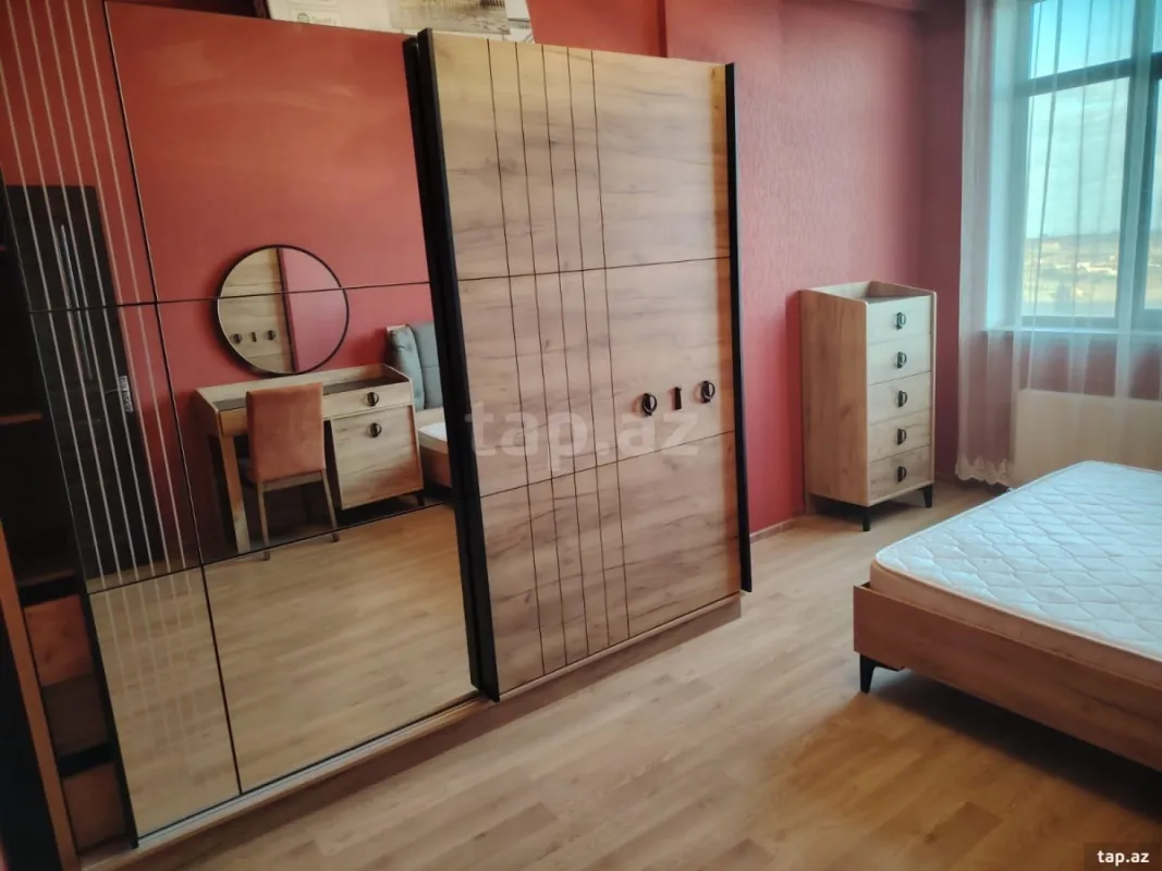 Kirayə verilir 2 otaqlı yeni tikili 70 m²