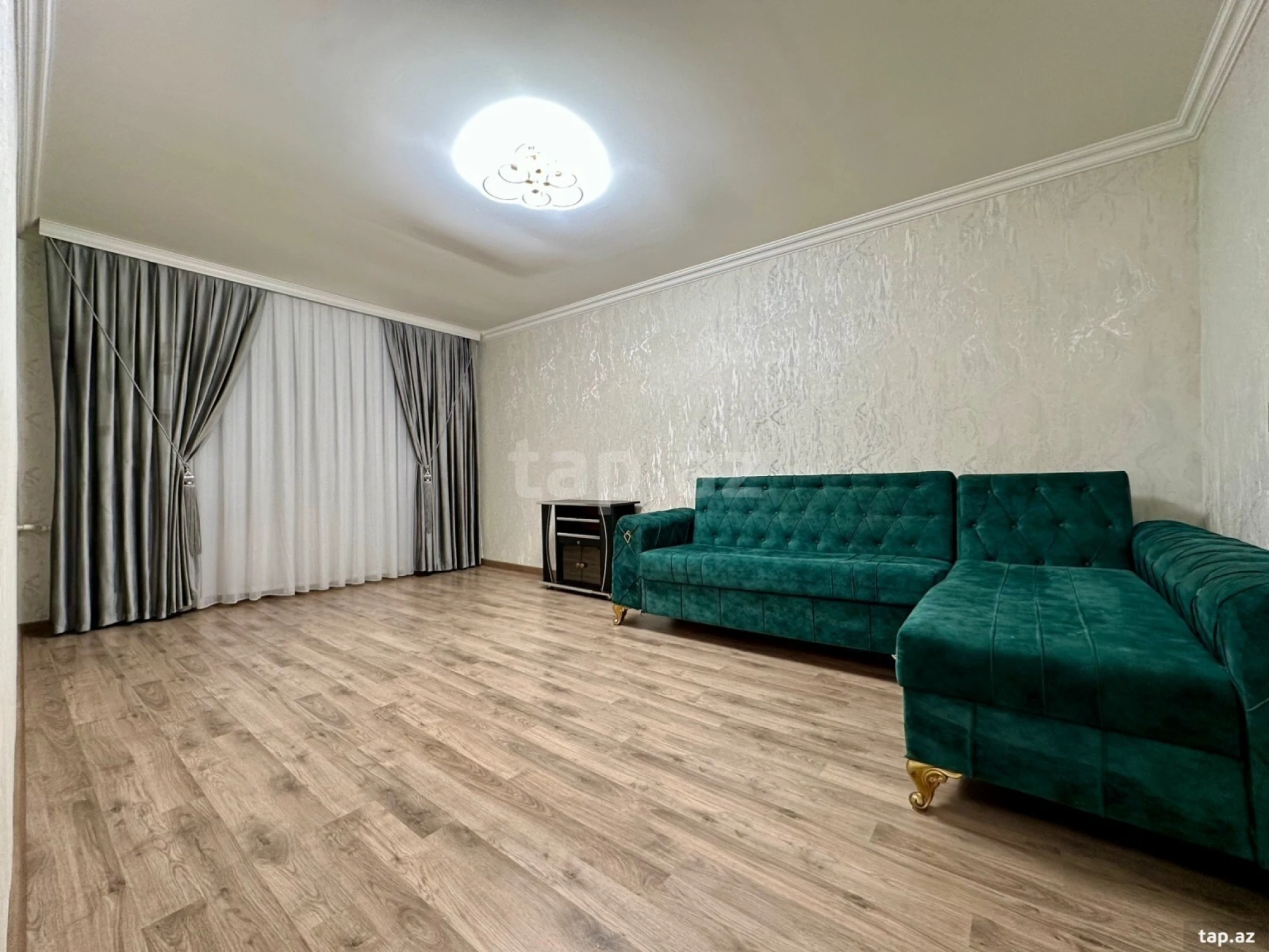 Satılır 1 otaqlı mənzil 40 m²