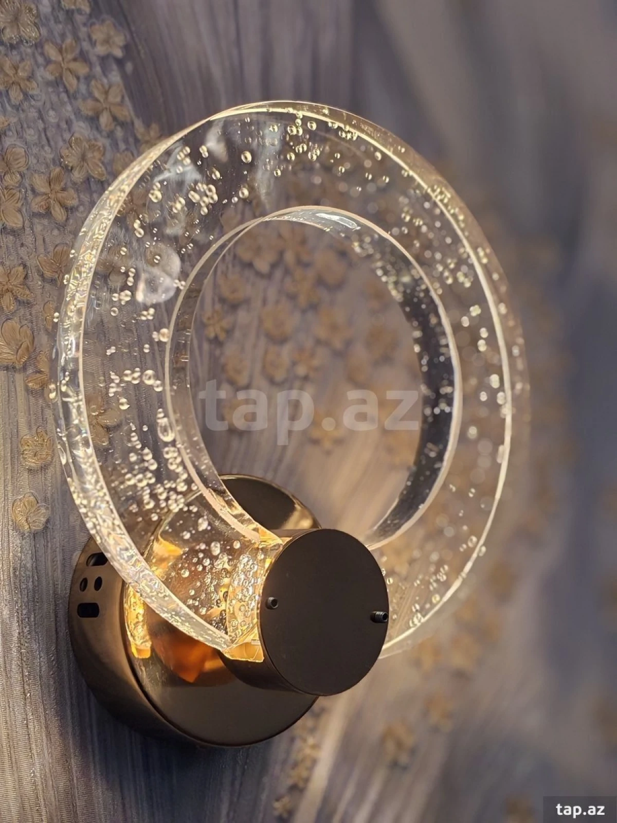 Satılır 2 otaqlı yeni tikili 65 m²