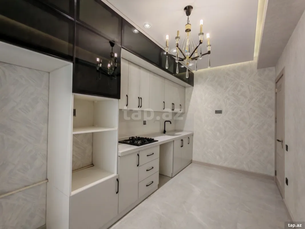 Satılır 2 otaqlı yeni tikili 65 m²