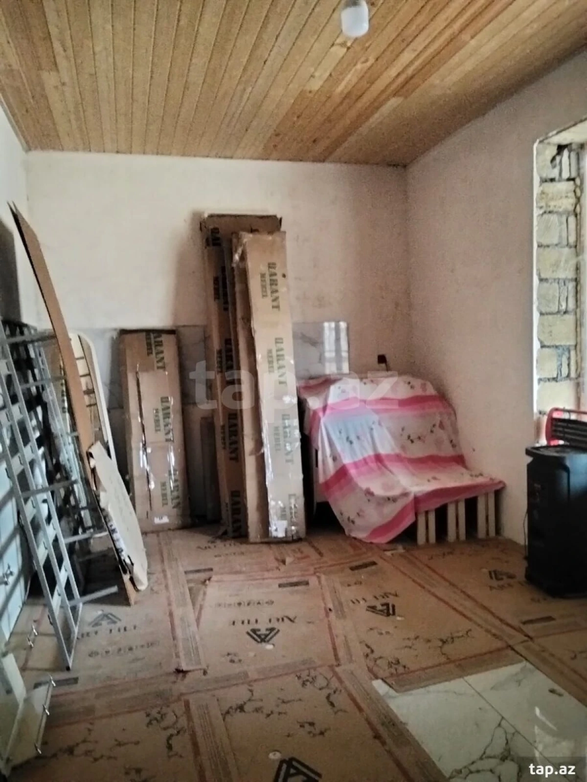 Satılır 4 otaqlı həyət evi 100 m²