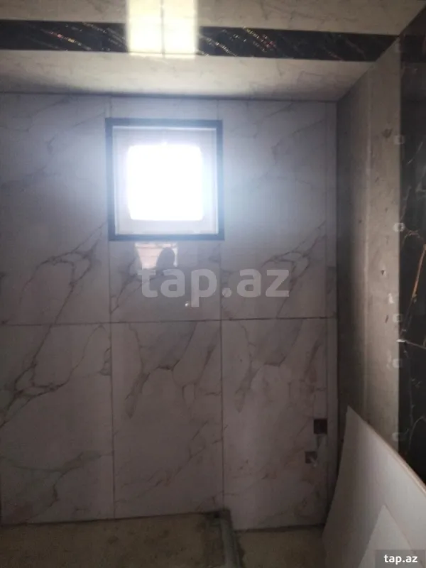 Satılır 4 otaqlı həyət evi 100 m²