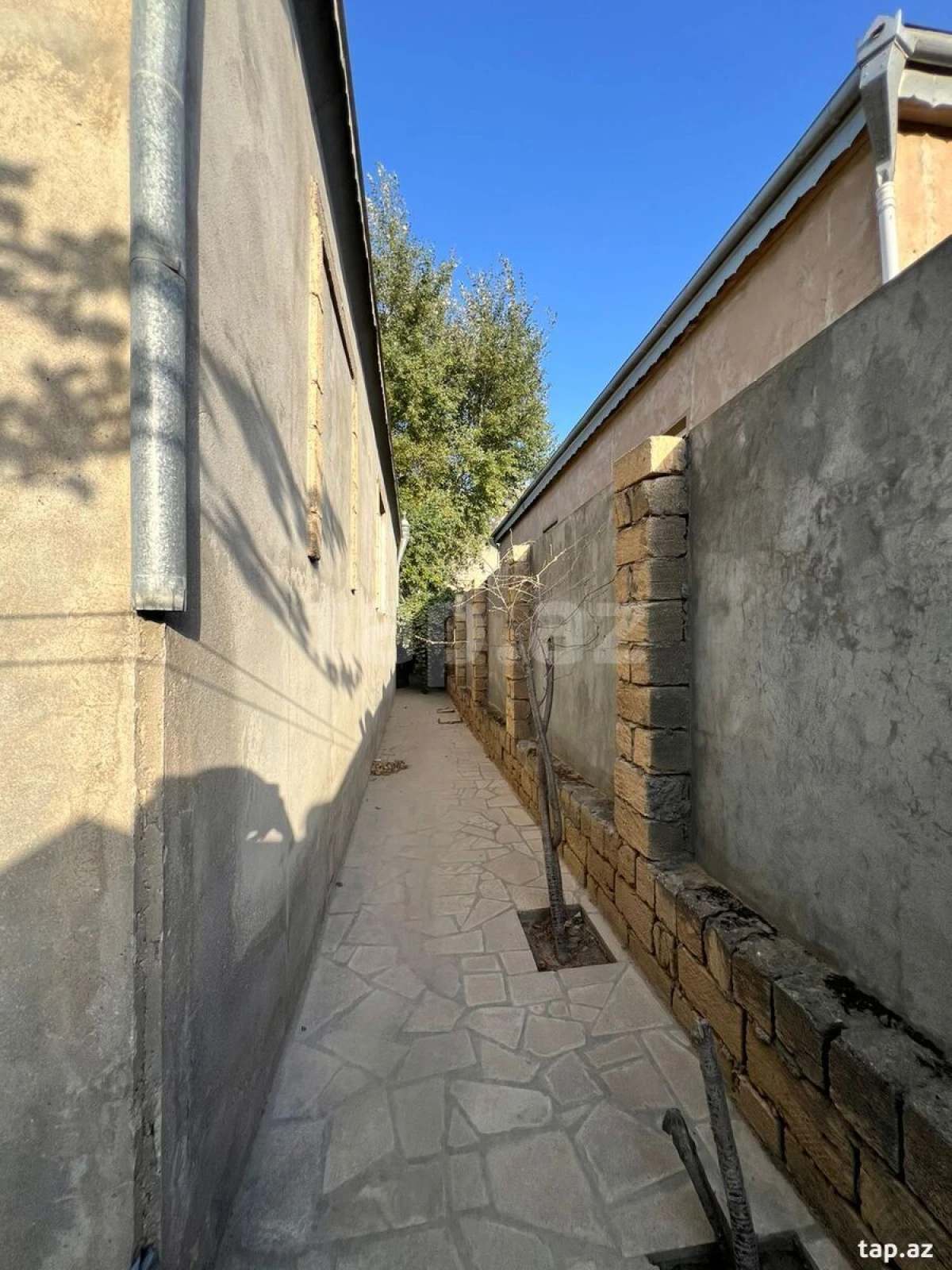 Satılır 5 otaqlı həyət evi 155 m²