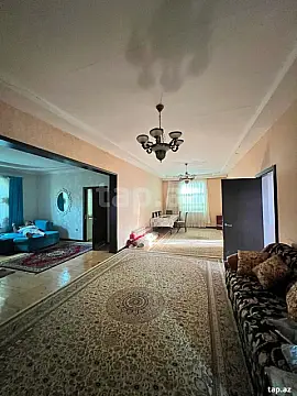 Satılır 5 otaqlı həyət evi 155 m²